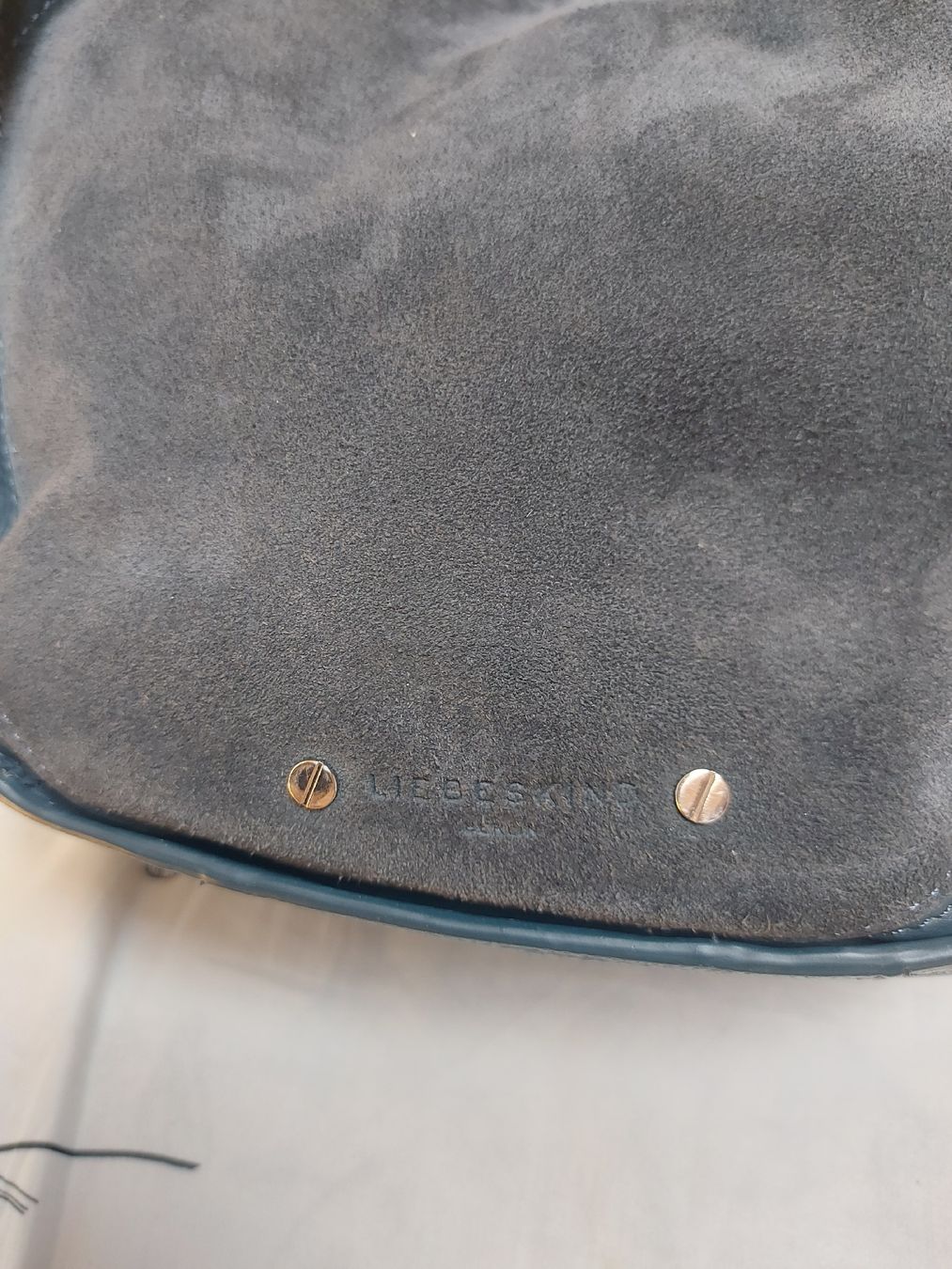 Liebeskind Borse da donna: Sac à main Liebeskind en cuir – Usato da Lausanne venduto da Super-cerise 5