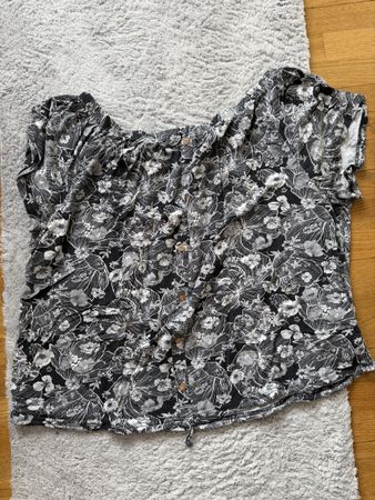 Maxi Blue Bluse, Gr. 54/56, Sommerlich leicht & luftig