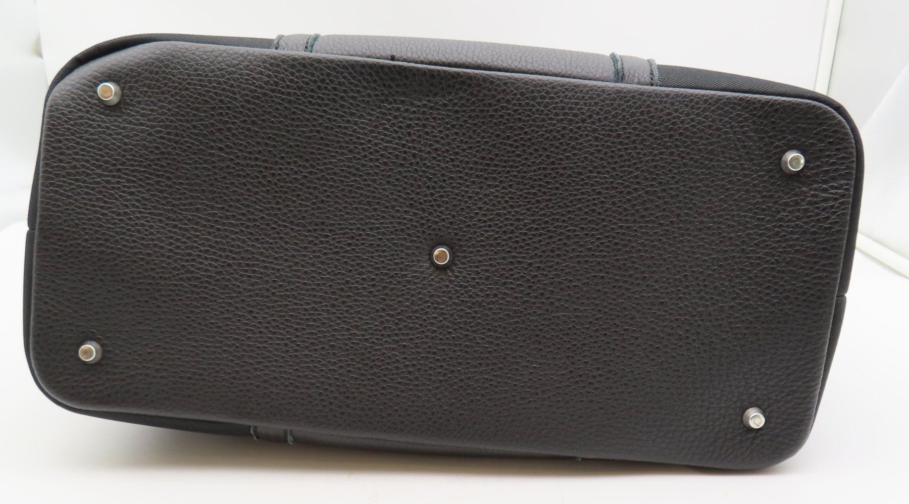Borse: Carolina Corrodi Hundetasche – Usato da Reinach BL venduto da WBZ-Flohmarkt 7