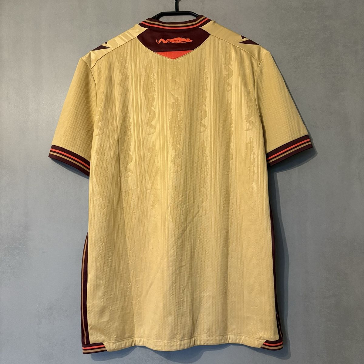 FC Basel Canottiere & Pantaloni: Fc Basel Trikot Macron Basilisk 2024/25 Limitiert  – Nuovo (secondo la descrizione) da Winterthur venduto da LaBodega 7