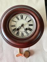 Schöne Wanduhr