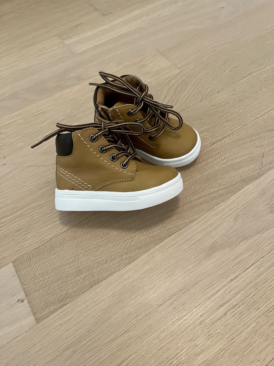 La Redoute Scarpe per ragazzi: Boots la Redoute Kinder Gr. 19 "NEU" – Nuovo (secondo la descrizione) da Wallisellen venduto da Romina83 2