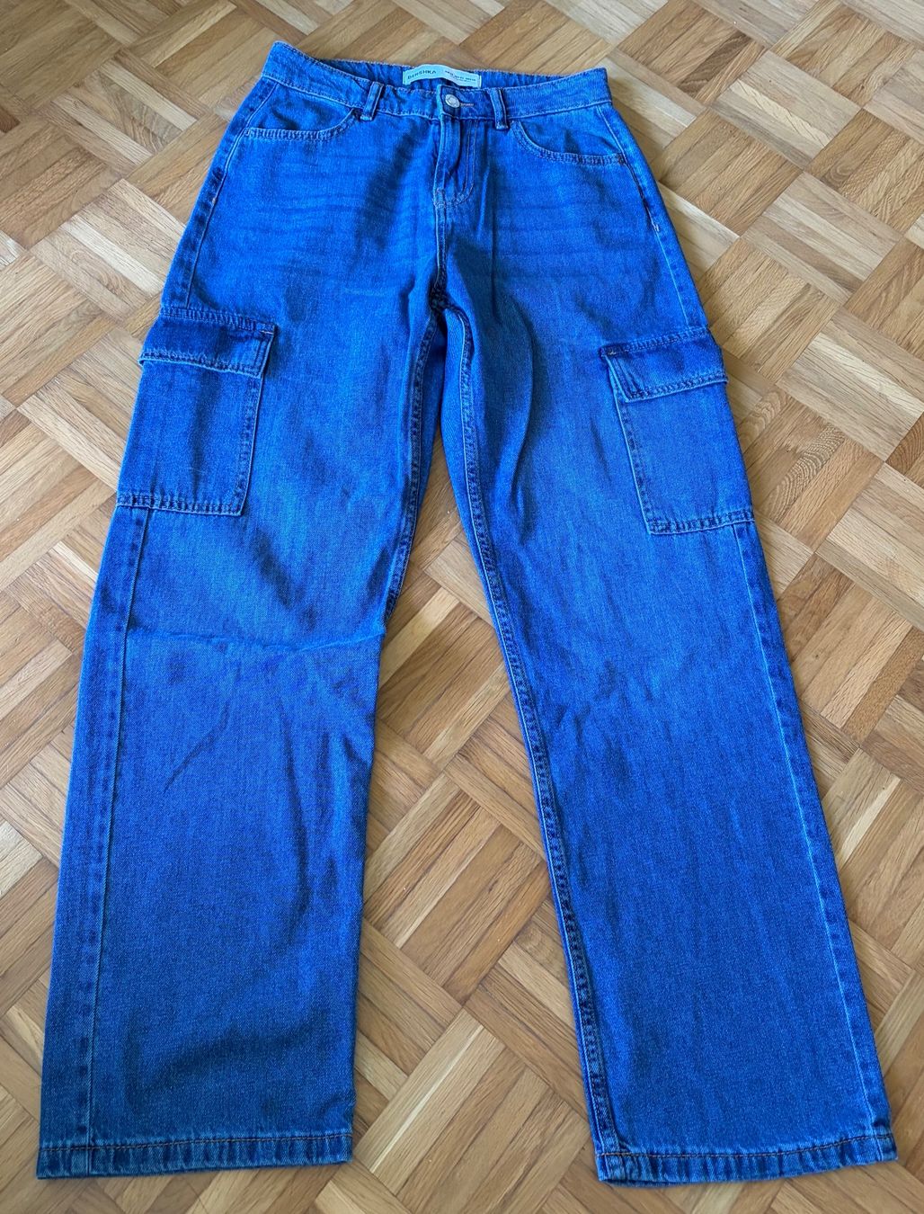 Bershka Jeans: Damen Jeans Hose, Gr. 34 – Usato da Adliswil venduto da Myxin