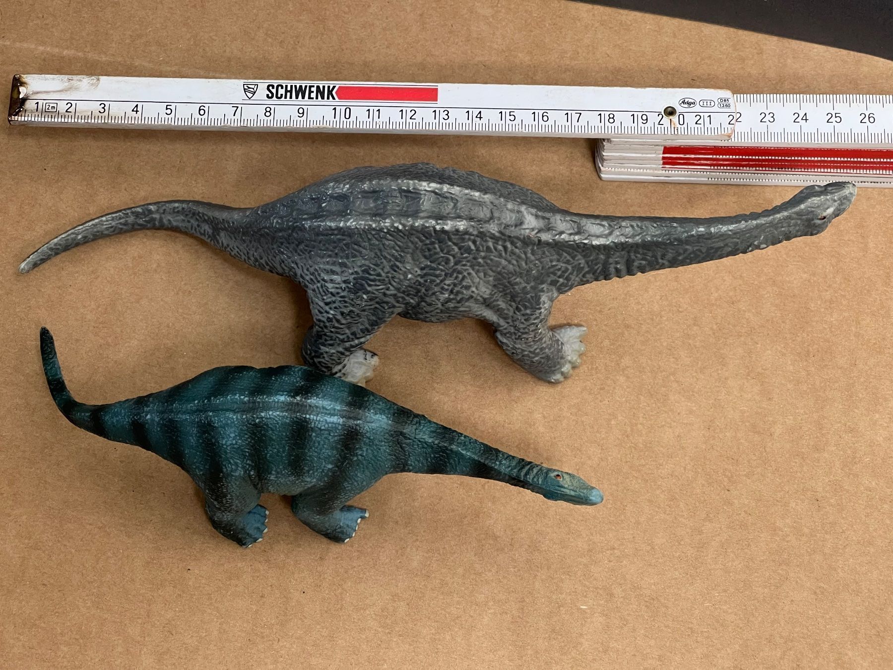 Schleich Figuren: Schleich Apatosaurus Dinosaurier Dino 1993 / 2002 – Gebraucht aus Ennetbaden von mapa05 1
