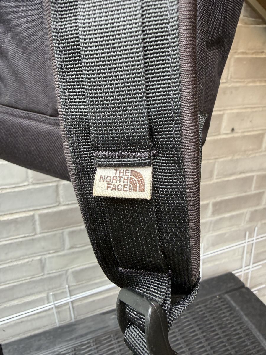 North Face Sacs à dos: Rucksack The North Face schwarz – D'occasion à Münchenbuchsee par na_sch3053 2