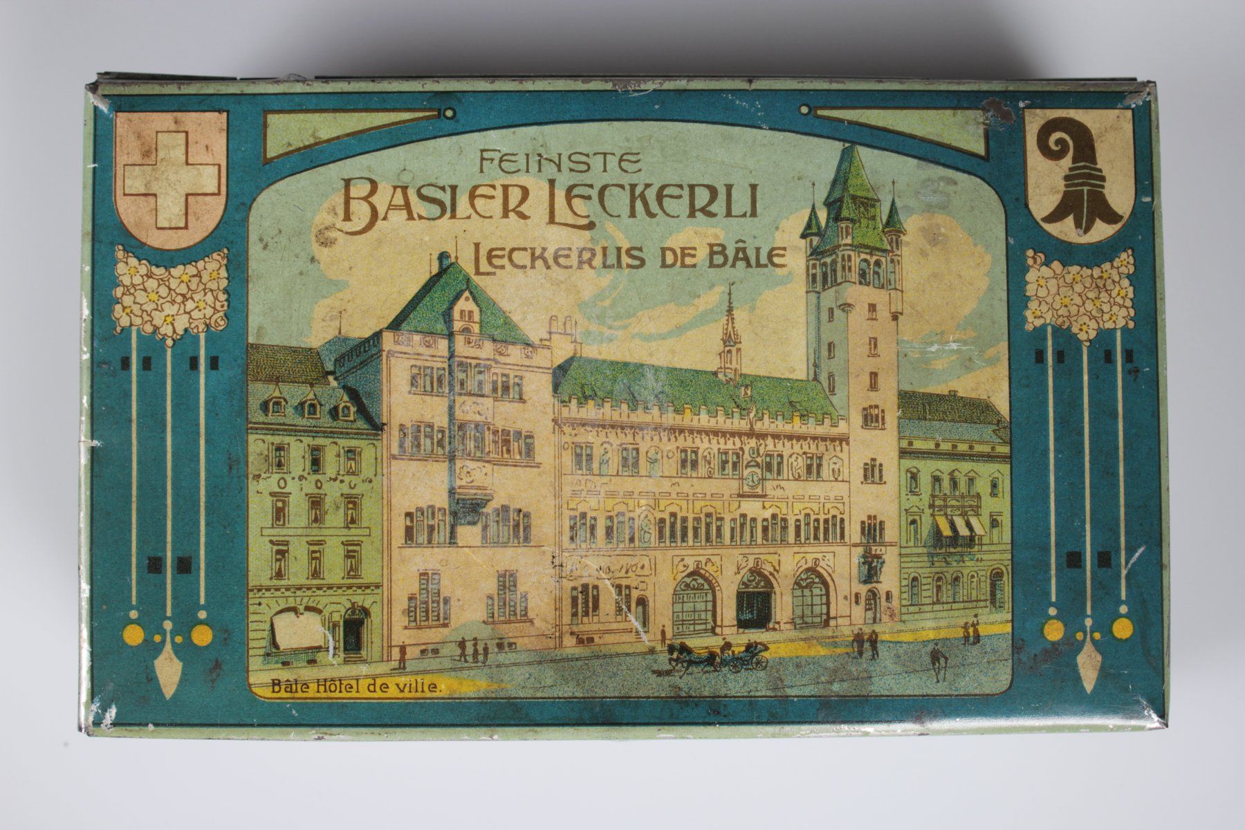 Barattoli: Alte Basler Leckerli Blechdose André Klein Basel – Usato da Basel venduto da IRMAundFRED