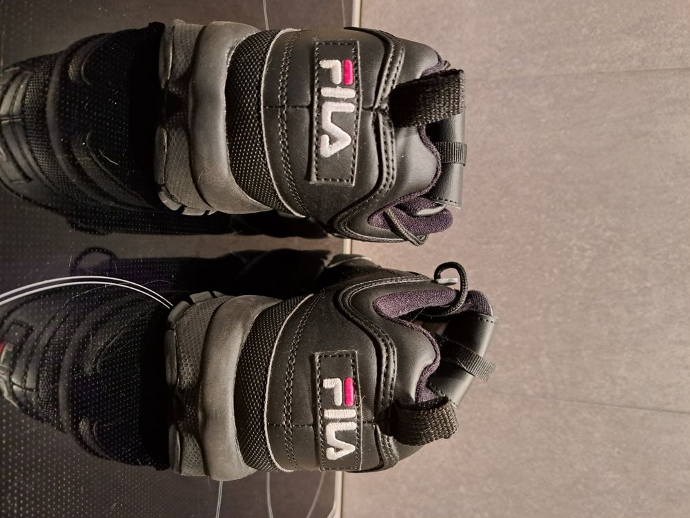 fila noire et blanche