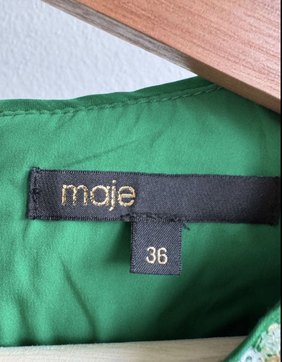 Maje Vestiti: Maje Kleid Gr 36 – Nuovo (secondo la descrizione) da St. Gallen venduto da mania03 4