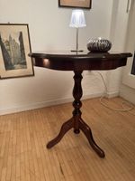Beistelltisch / Blumentisch – Vintage-Look