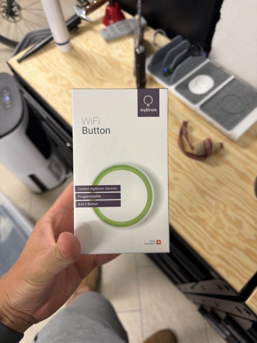 myStrom Schalter: myStrom Wifi Button 4-in-1 neu – Neu und originalverpackt aus Schindellegi von LeWinterli