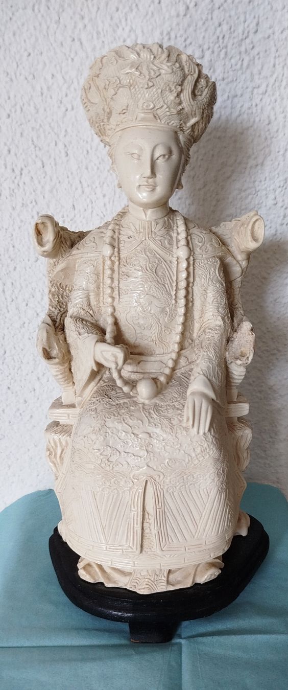Statuette: Kaiserpaar sitzend auf Drachentrohn – Usato da Dagmersellen venduto da Mark.1234 3