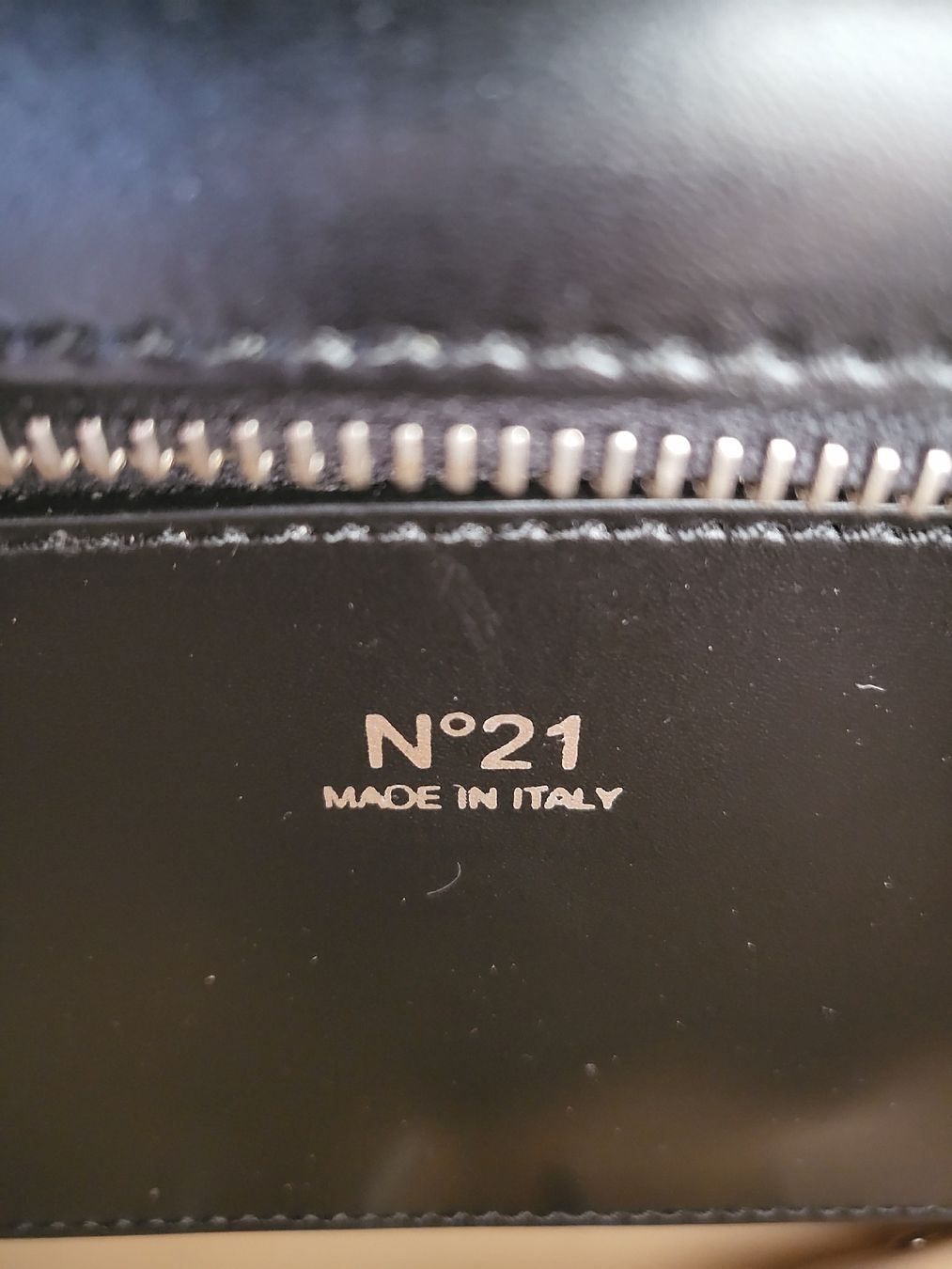 Borse da donna: Borsa N°21 nera in pelle con strass – Nuovo (secondo la descrizione) da Iseo venduto da cam_pyd7 2