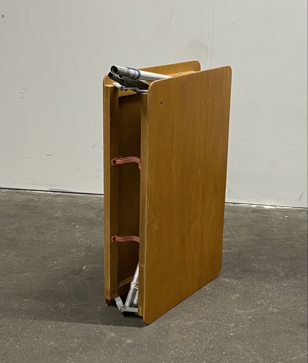 Tische: Mid century Klapptisch im Bauhaus Design – Gebraucht aus Burgdorf von swintila 9