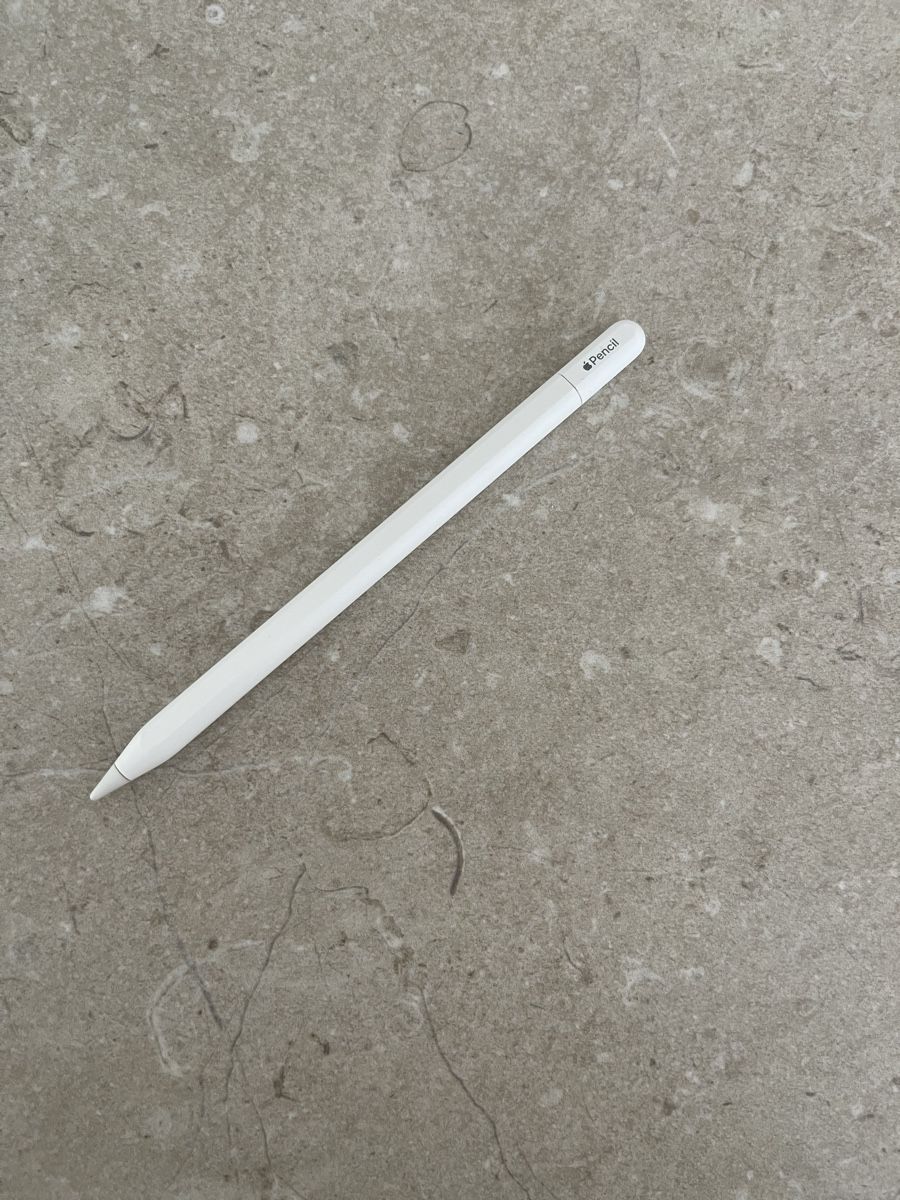 Apple Stylos & Marker: Apple Pencil USB-C – Neuf (Voir description) à Trimbach par sheshe27 3