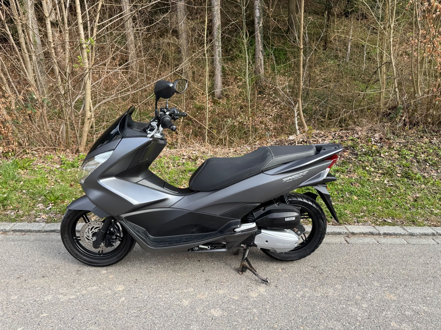 Honda Scooter: Honda Pcx 125 – Usato da Zürich venduto da Sparta365 5