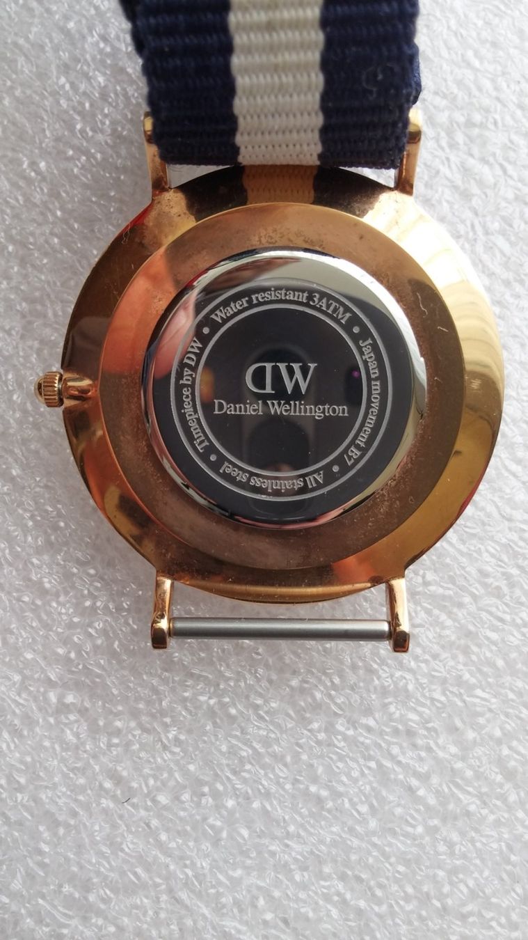 Daniel Wellington Montres: Daniel Wellington Uhr – D'occasion à Zürich par sendbad 4
