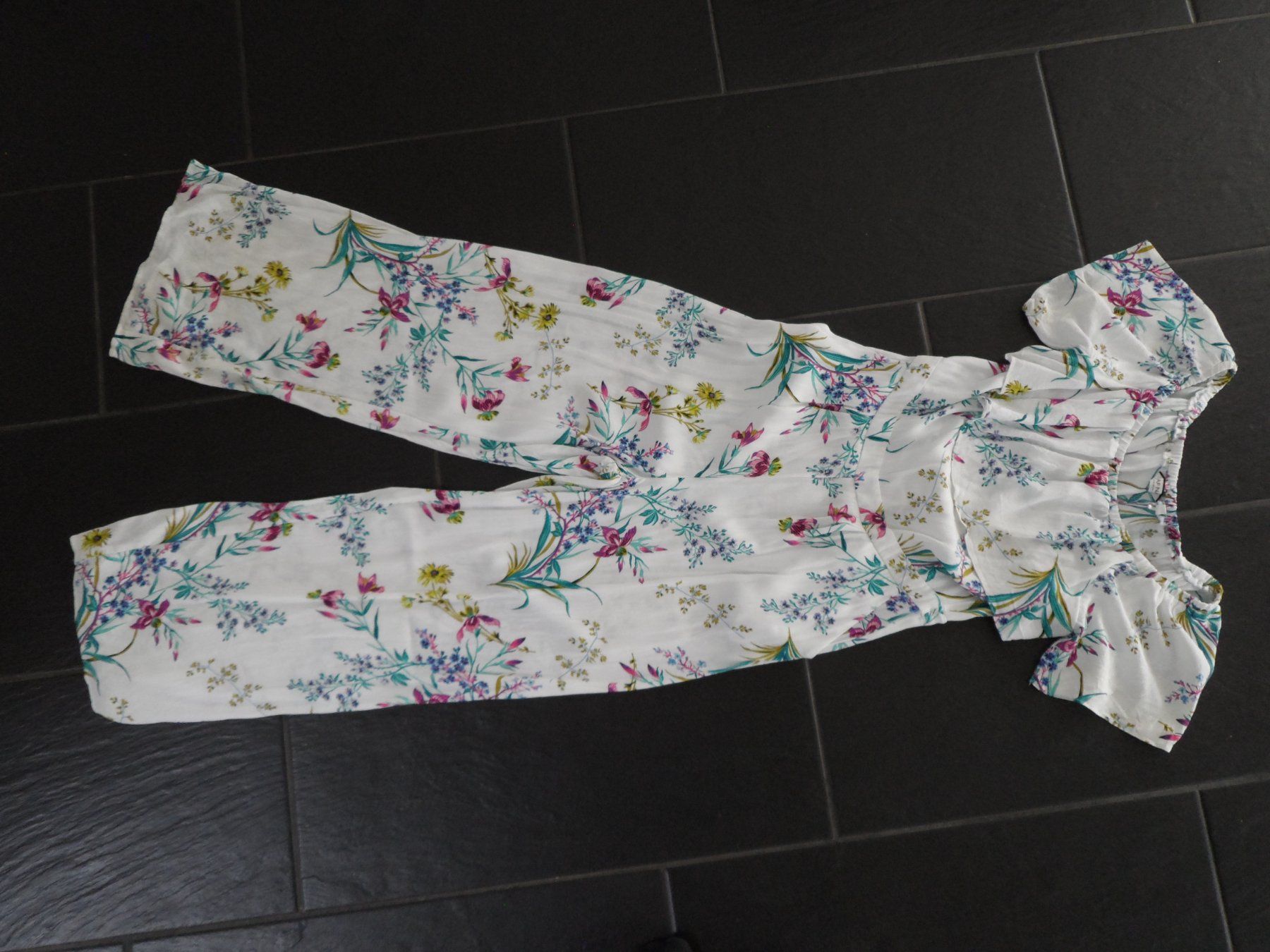 Nafnaf Kleider: ***** NAF NAF Hosenkleid Gr 38 ***** – Gebraucht aus Therwil von Hcd1919