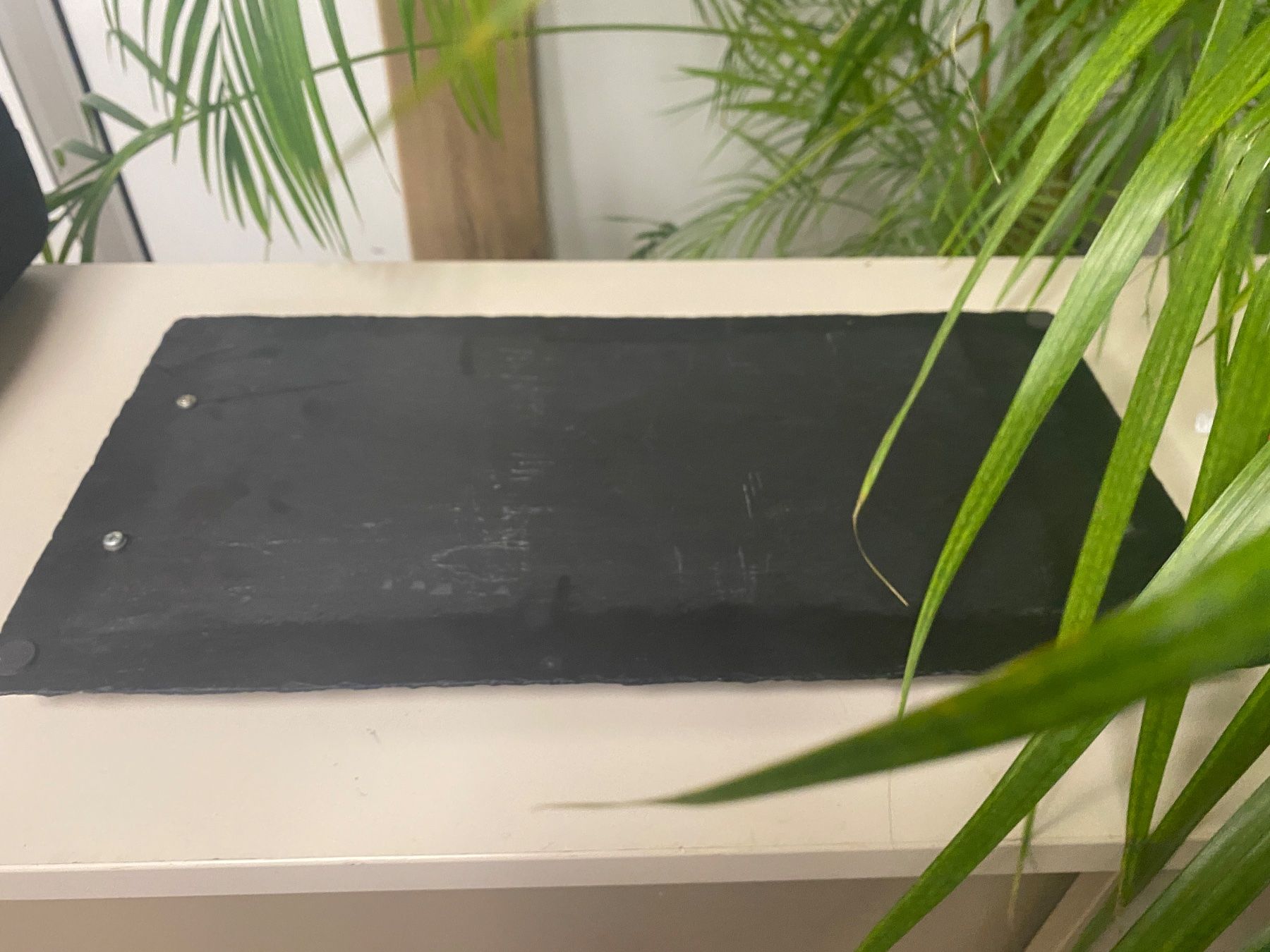 Piatti di portata: Schiefer Serviertablett/Dekotablett mit Griffen ! – Usato da Brügg BE venduto da rutschimedizin 1