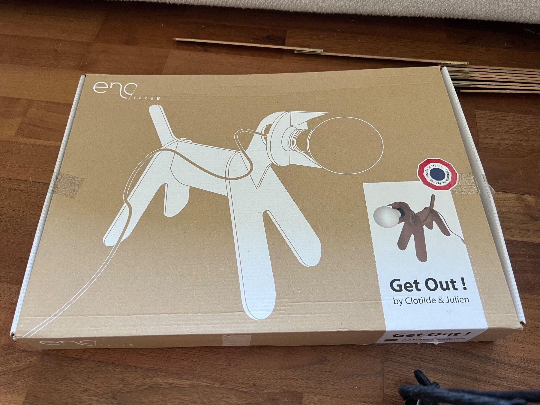 Lampade: ENO Studio Get Out Lampe Hund Desing – Usato da Jona venduto da Sariksa