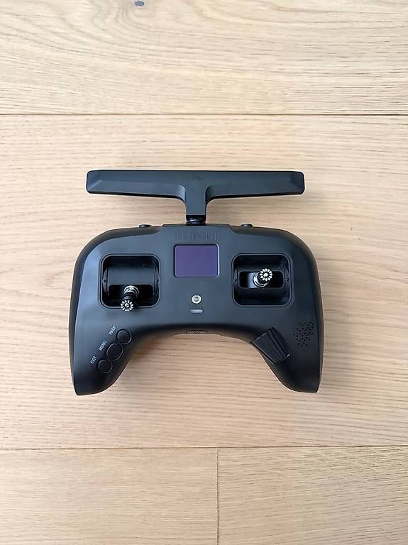 Telecomando: TBS Tango 2 Pro Controller – Usato da Solothurn venduto da Juliasju