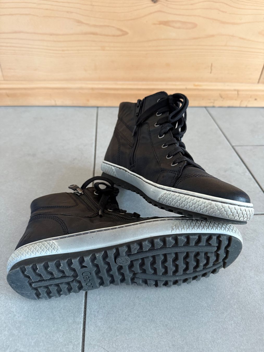 Gabor Damenschuhe: Gabor Stiefelette schwarz, Grösse 39 – Gebraucht aus Uttigen von Telemark72 1