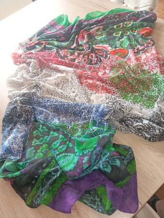 Écharpe Desigual multicolore