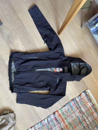 Hardshell Jacke Sherpa Gorak Shep schwarz Grösse S