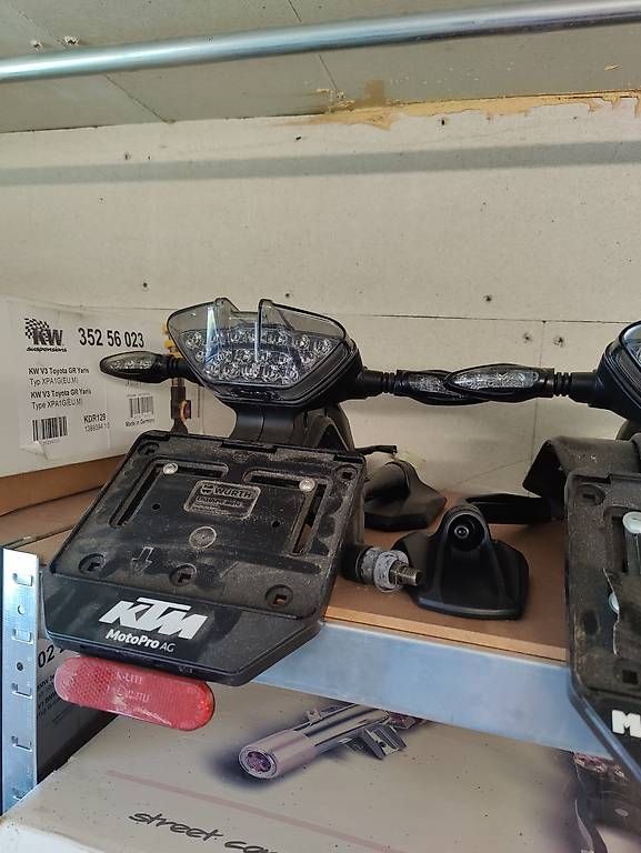 Tutti i ricambio per moto: Duke 890 R 2020 - diverse Teile – Usato da Tentlingen venduto da Estaban57 1