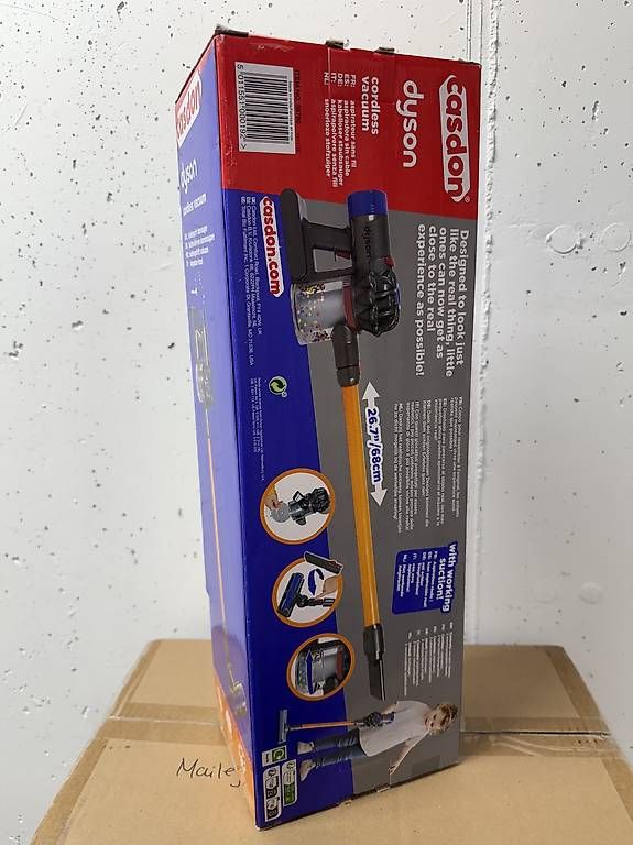 Spielzeuge: Dyson Staubsauger Spielzeug – Gebraucht aus Unterkulm von lulfaca 2