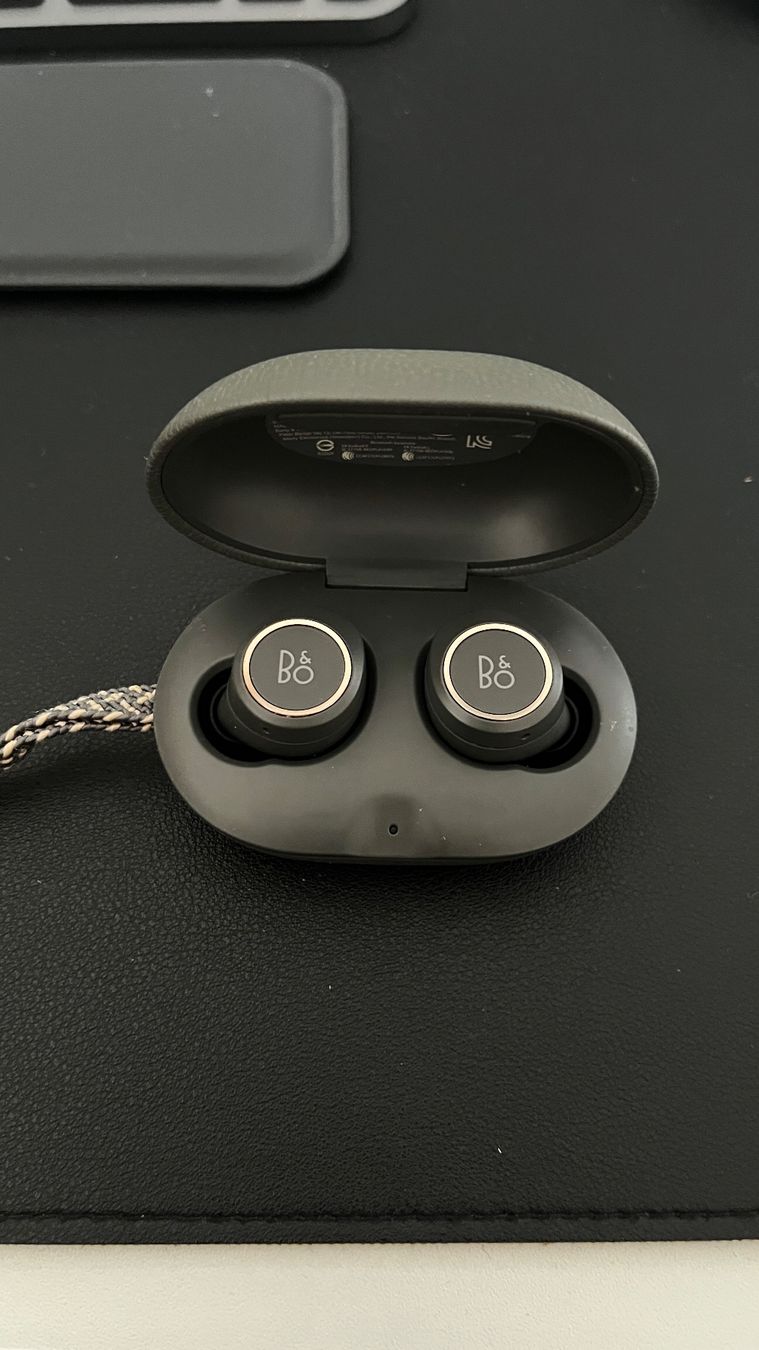 Bang & Olufsen Kopfhörer: Bang&Olufsen Beoplay E8 2.0 – Gebraucht aus Ruswil von Mondstein247