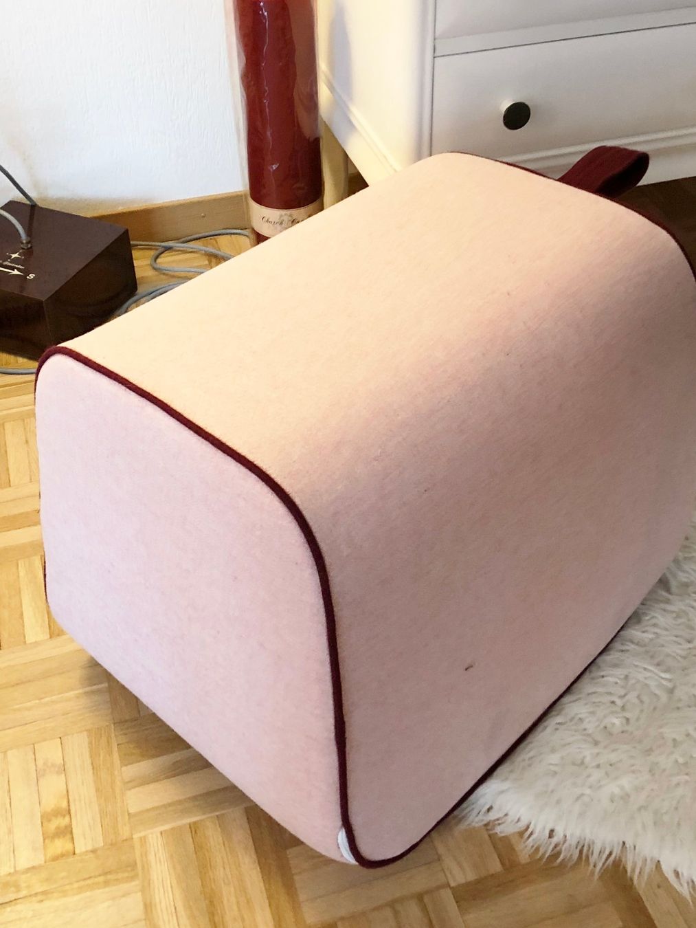 Interio Tabourets: Hocker rosa von Interio – Neuf (Voir description) à Glattbrugg par Ariel012 1