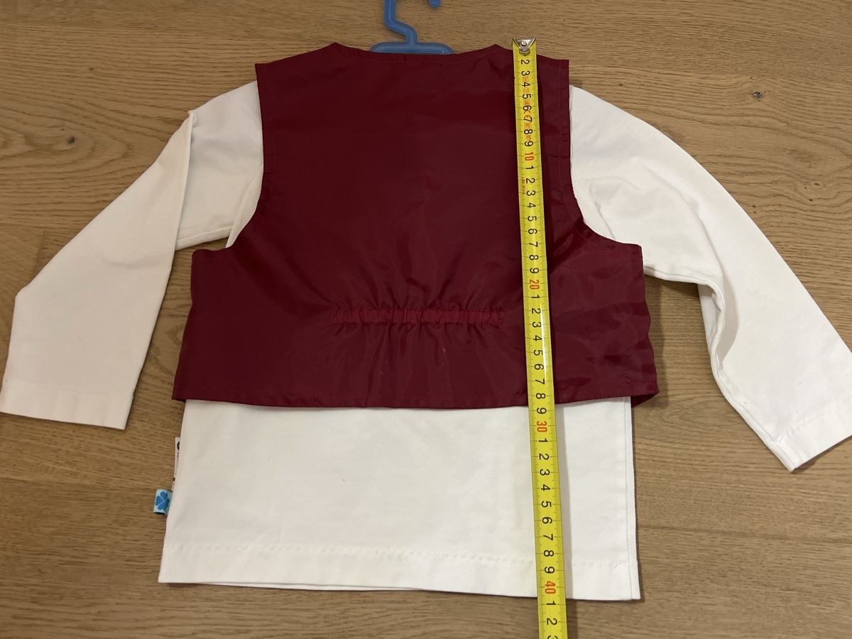 Lotti & Set di vestiti: Kinder T-Shirt mit Weste, Fliege, Gr 86/92 – Usato da Oensingen venduto da katepe 6