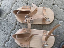 Teerschuhe aus Hartholz (3Paar) zu verkaufen
