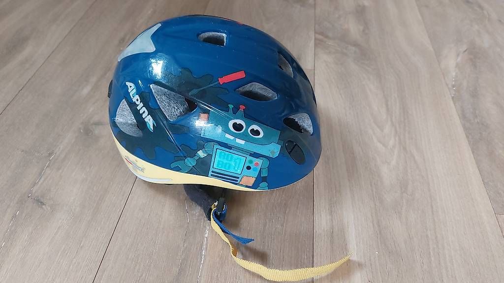 Caschi: Kinderhelm blau – Usato da Richterswil venduto da nimgruet