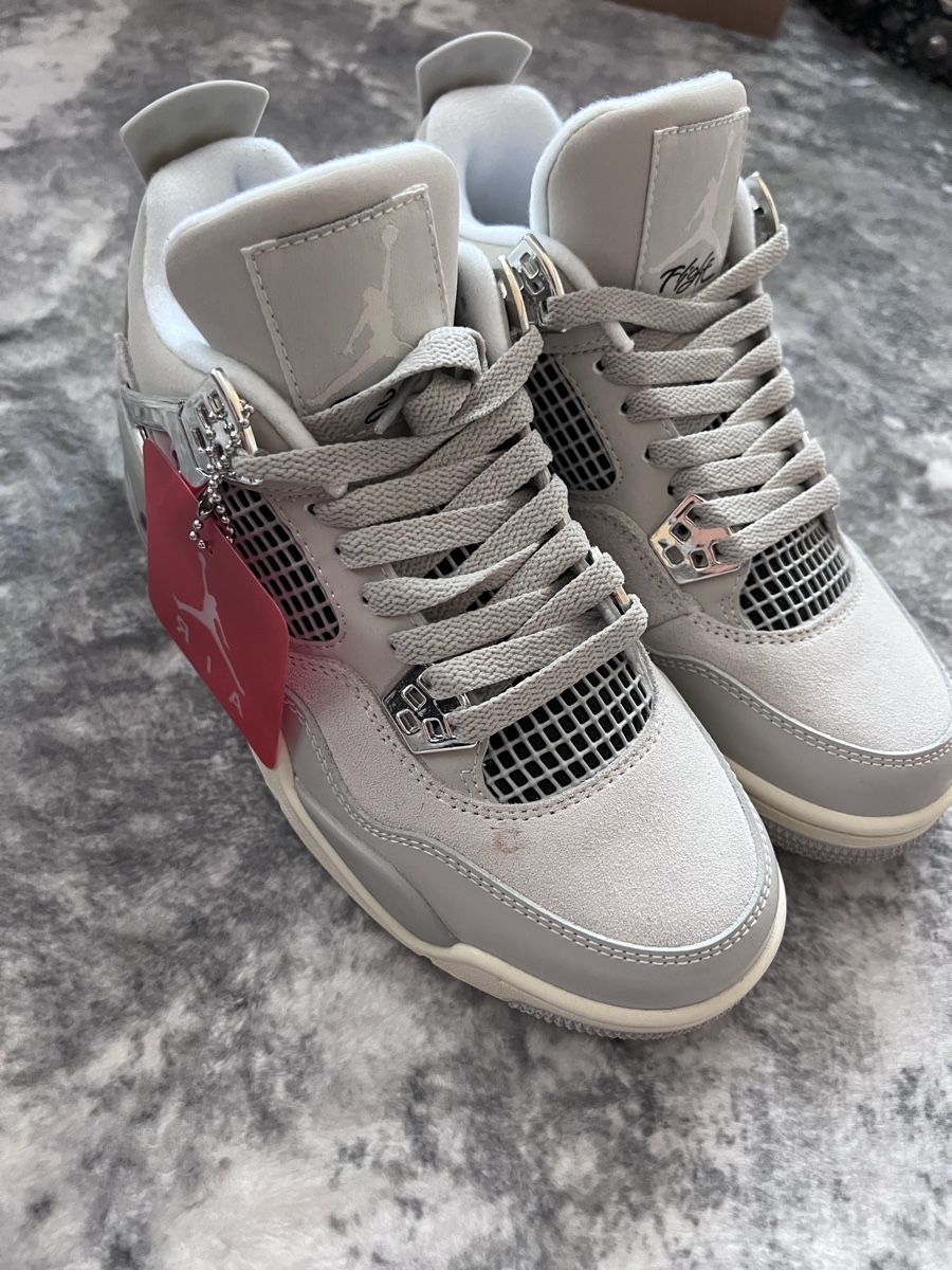 Scarpe da uomo: Nike Air Jordan 4 Retro – Nuovo (secondo la descrizione) da Wattwil venduto da IBiDaFurDi 2