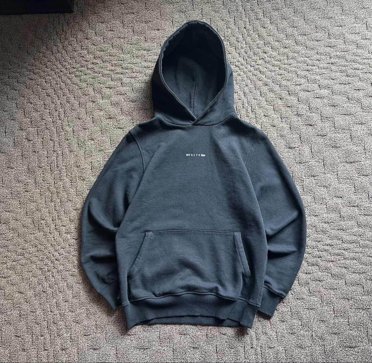Maglioni & Felpe: 1017 Alyx 9SM Hoodie – Usato da Arlesheim venduto da Hfons