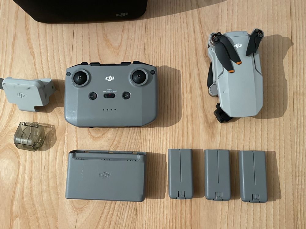 DJI Mavic Mini 2 - Fly More Combo Kit | Kaufen auf Ricardo