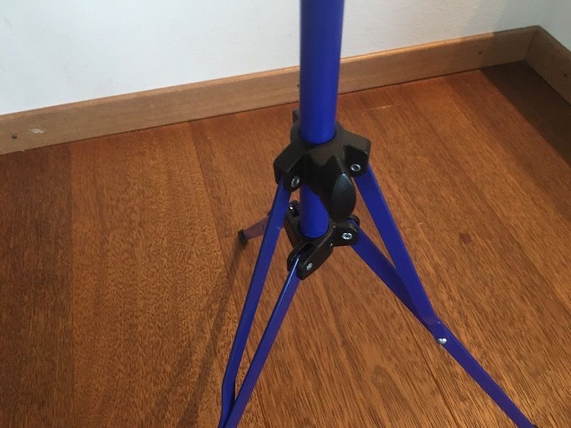 Altro in Decorazioni & Accessori: Support de partition pliable en métal bleu – Usato da BASSINS venduto da lulu150971 1
