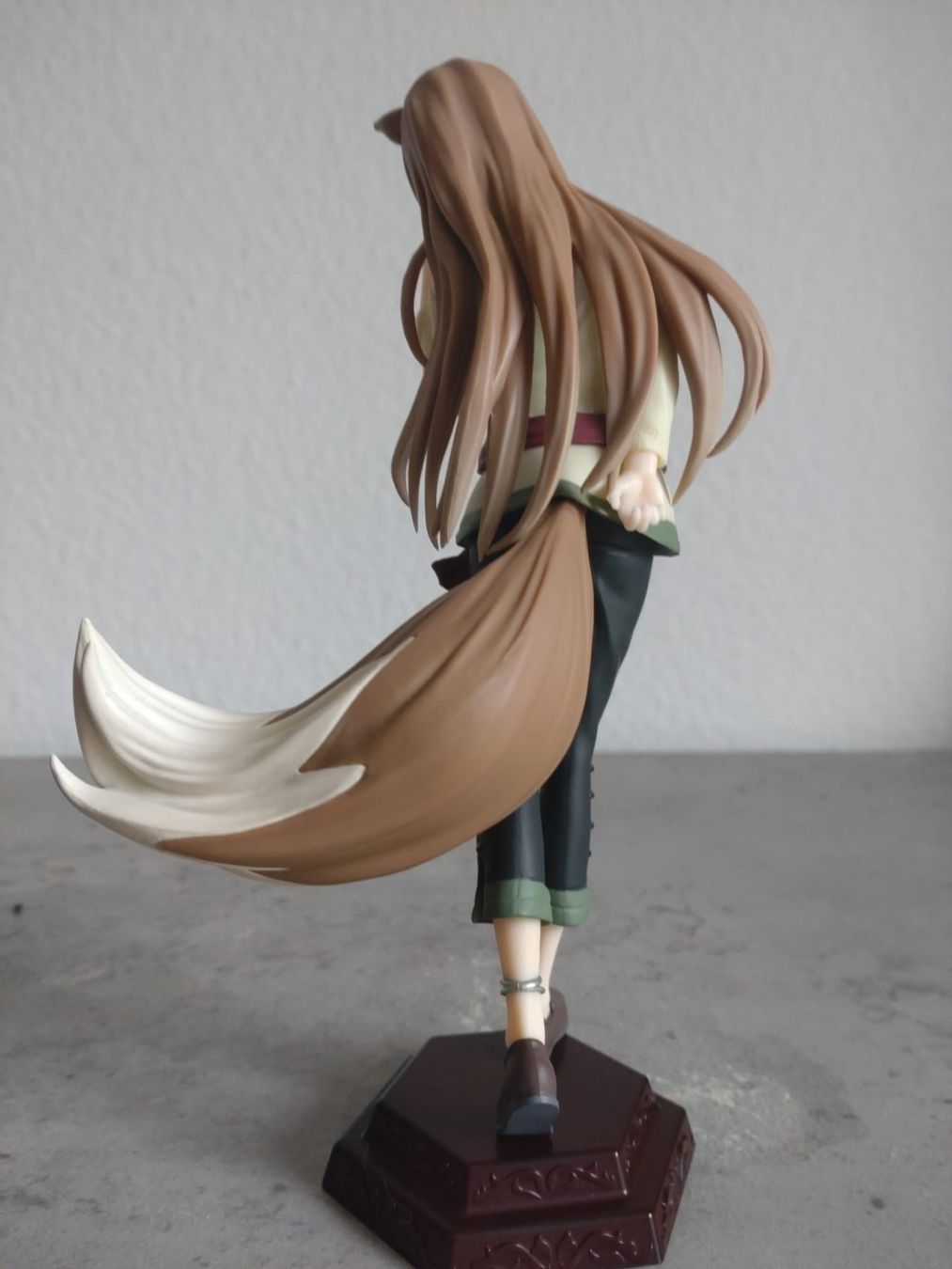 Statuette: Holo Figur aus Spice and Wolf – Usato da Volketswil venduto da VanDerBrueggen 2