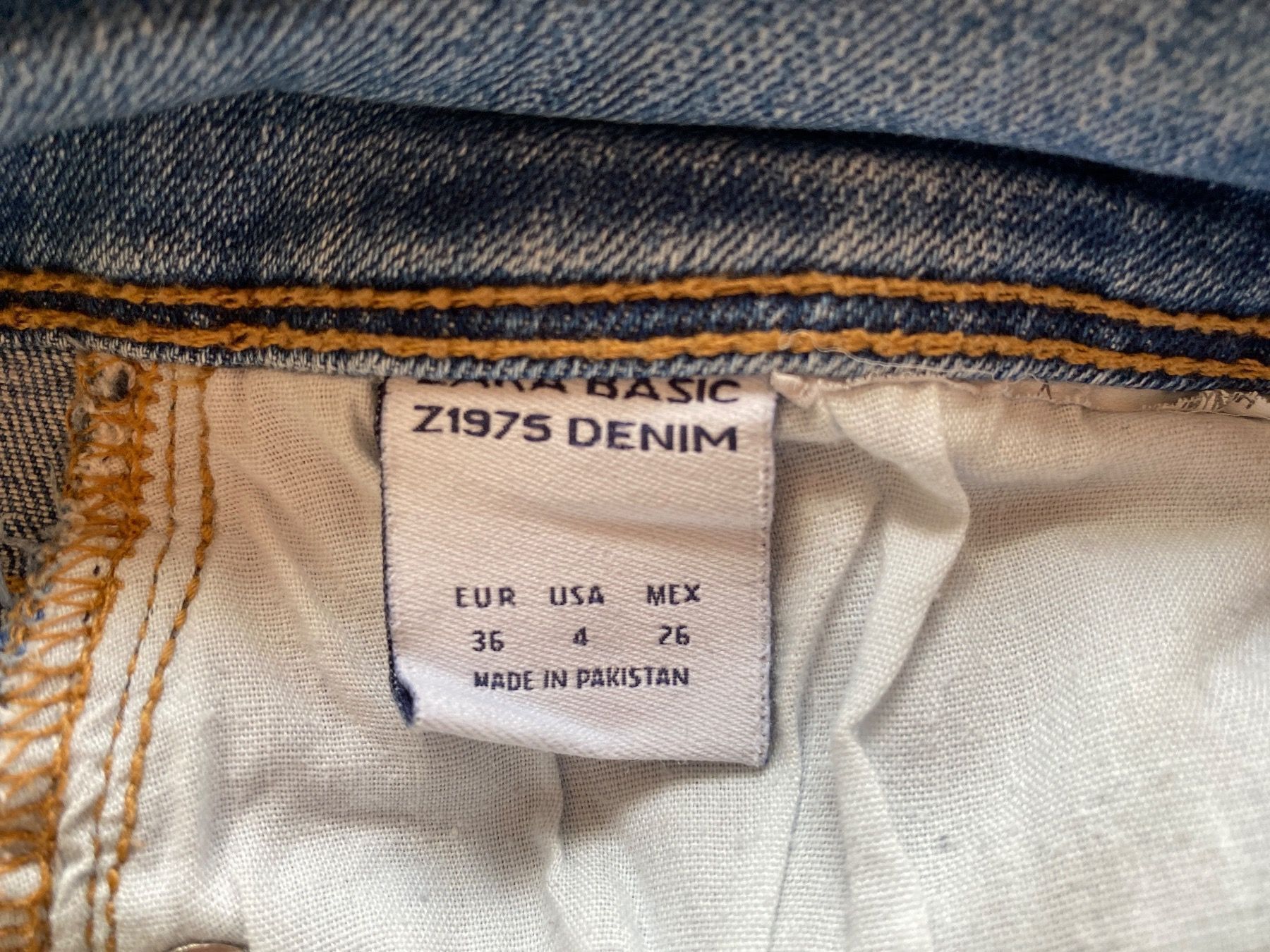 Zara Jeans: 👖Zara Basic super Jeans 👖 Gr. 36 – Gebraucht aus Pfäffikon SZ von Anita8808 3