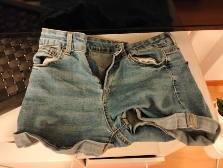 Jeansshorts Damen hellblau Grösse S/M guter Zustand