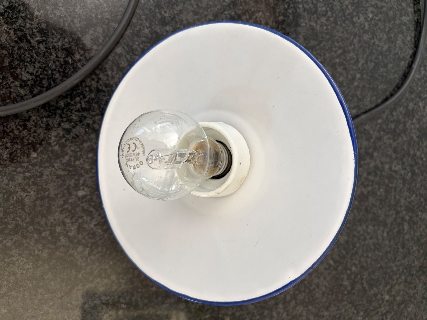 Lampade: Antike Emaillampe – Usato da winterthur venduto da Grami1 2