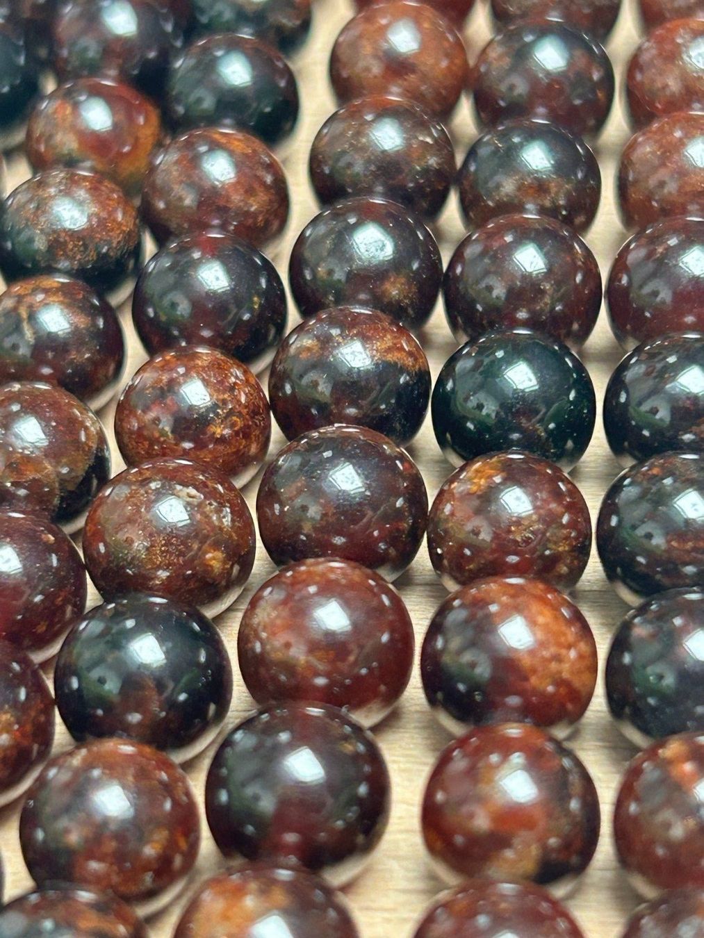 Mineralien & Heilsteine: Strang echte orange Granat Kugeln / stone beads 8 mm – Neu (gemäss Beschreibung) aus Niederrohrdorf von Ytobi