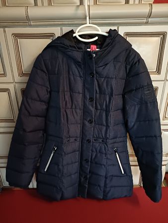 Only Winterjacke Gr. S warm  dunkelblau, leider zu klein