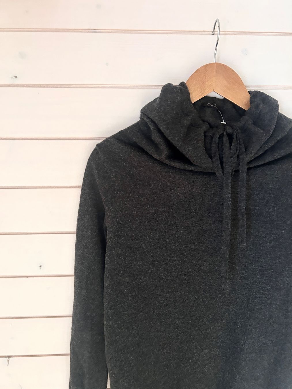 Cos Pullover & Sweatshirts: COS 100% Wolle Pullover - Gr. S – Gebraucht aus Illnau von Monkky 4