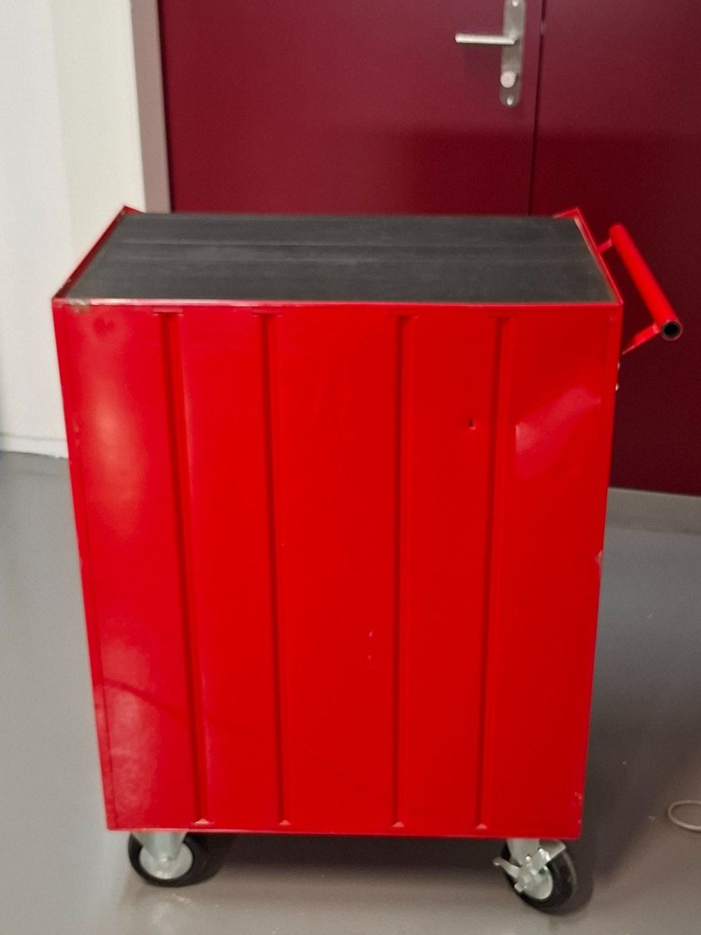 Korpus: Servante à outils rouge 7 tiroirs sans clés – Gebraucht aus Villars-Ste-Croix von pau_8fls 5