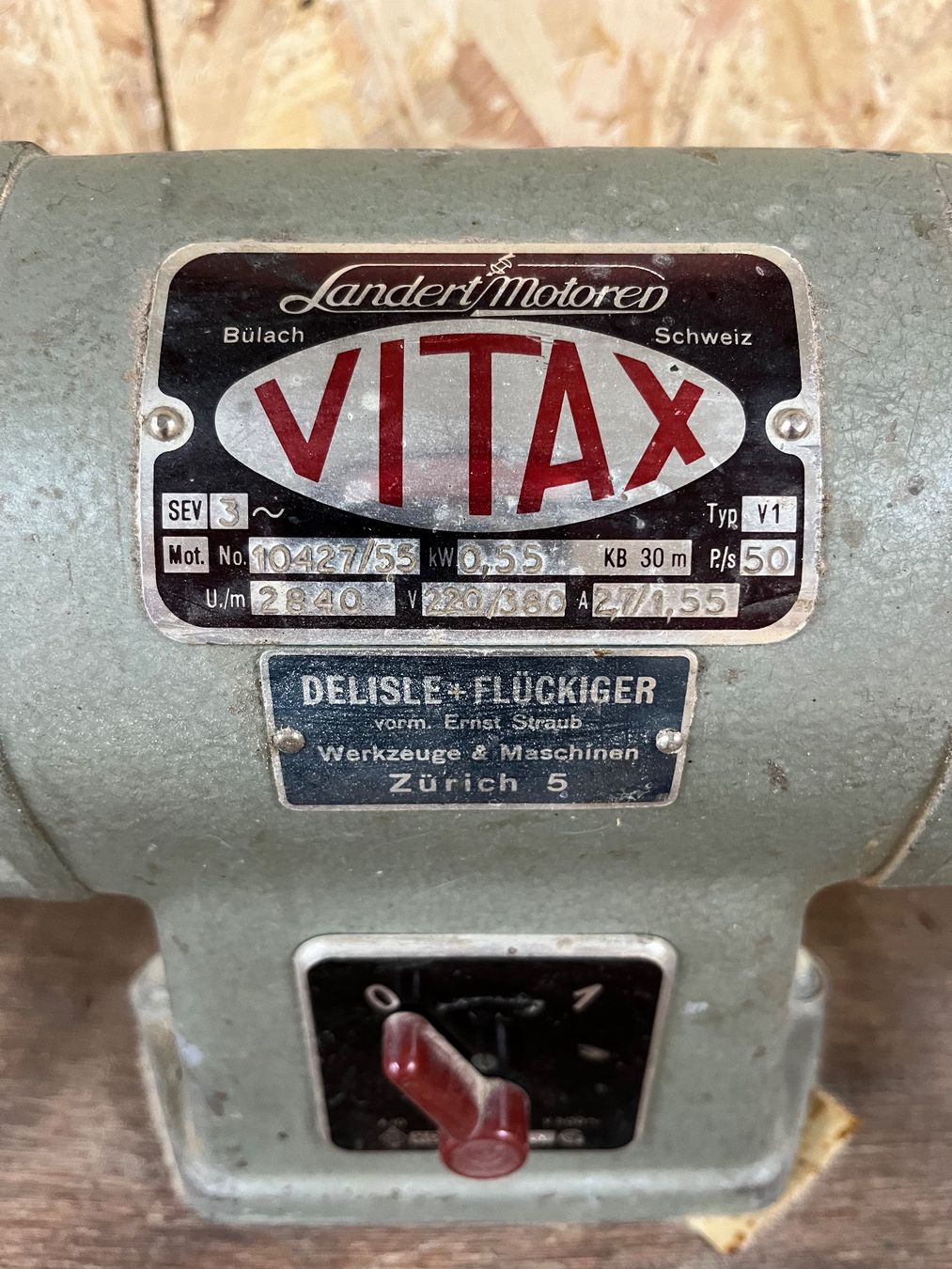 Vitax Smerigliatrici & Lucidatrici: Doppelschleifer Vitax 380 Volt – Usato da Winterthur venduto da JanekGraf 1