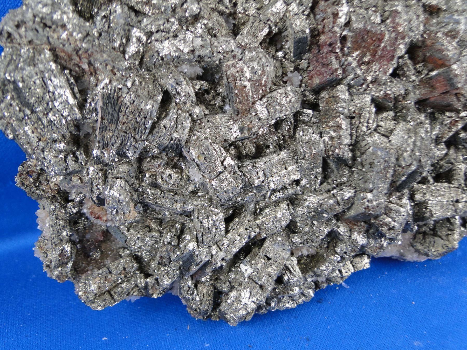 Minerali & Pietre curative: Pyrit psm Pyrrhotit – Usato da Schinznach Bad venduto da Demerald 5