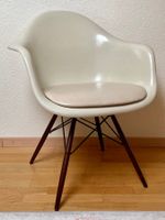 Eames Fiberglass Armchair DAW / Parchement & cream leather