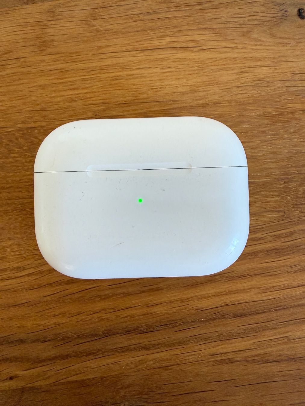 Apple Cuffie: APPLE AirPods Pro 2 Charging Case – Usato da Lausanne venduto da Nine1982 4